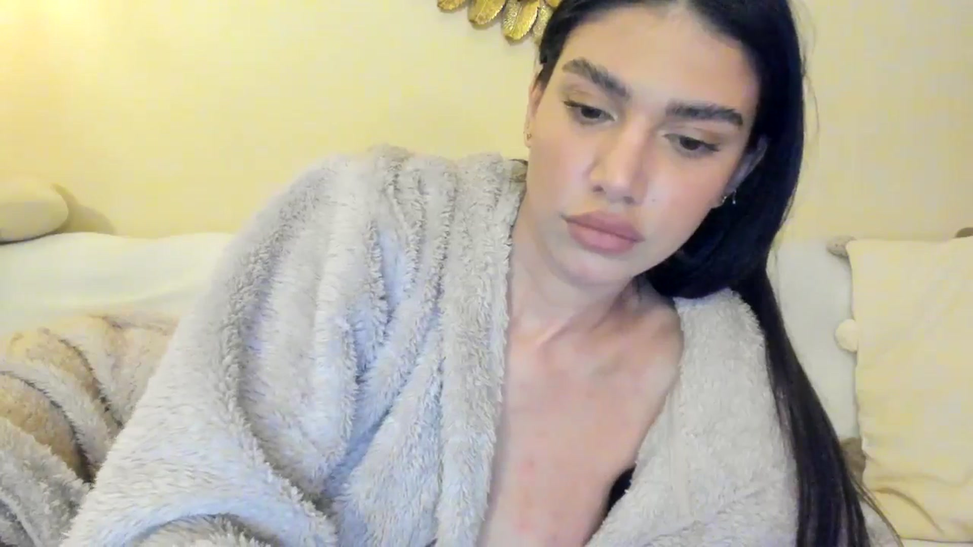 Gallery image thumbnail from SashaLopez's myfreecams stream on, 05/06/2025, 21:44 image 7 of 20
