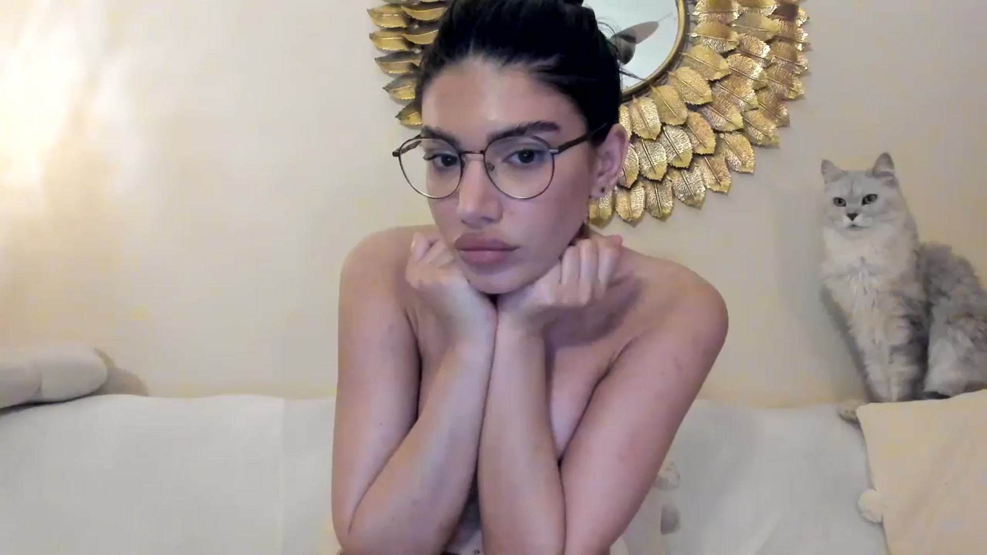Gallery image thumbnail from SashaLopez's myfreecams stream on, 05/06/2025, 21:44 image 15 of 20