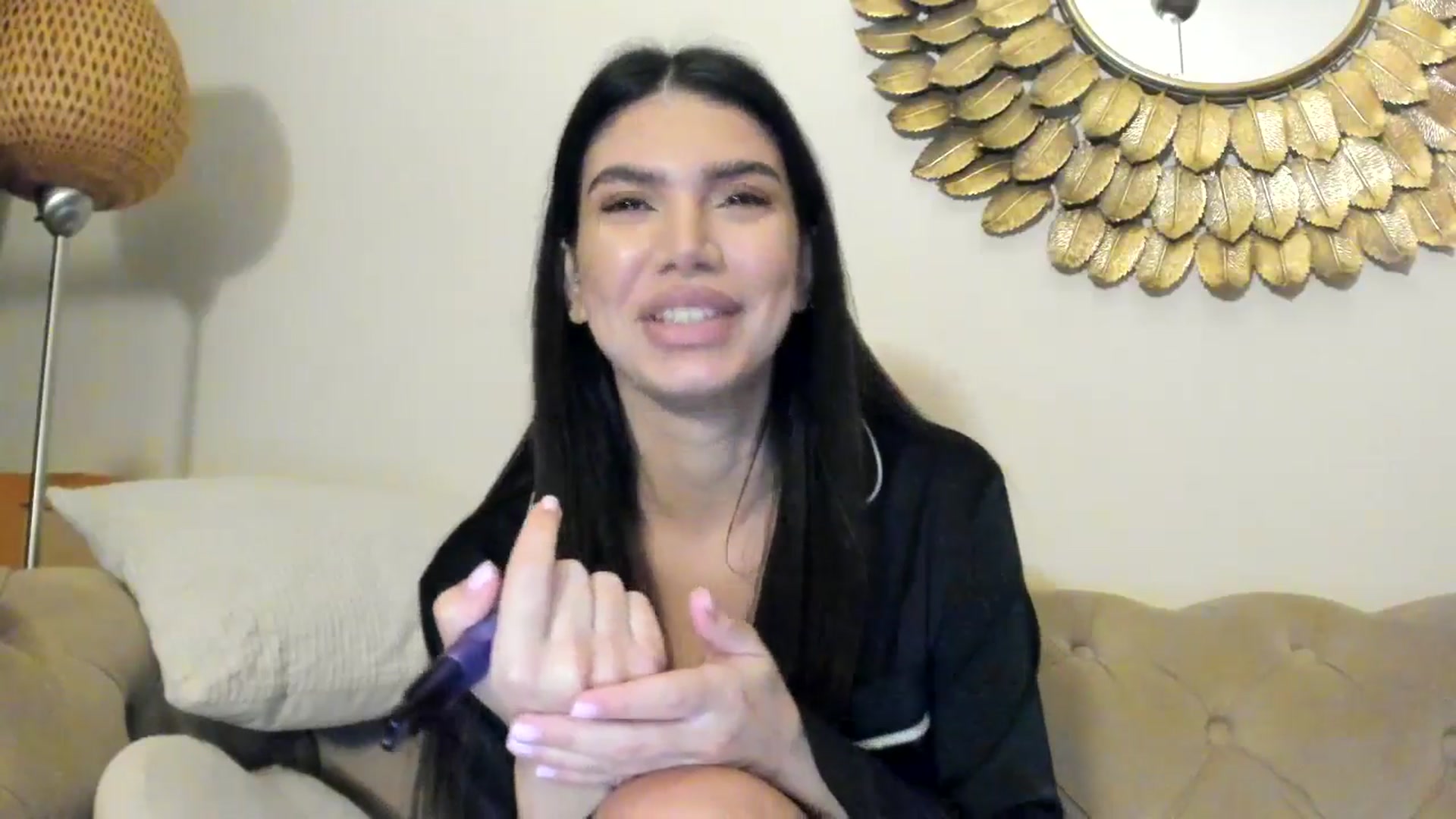 Gallery image thumbnail from SashaLopez's myfreecams stream on, 06/02/2025, 20:53 image 17 of 20