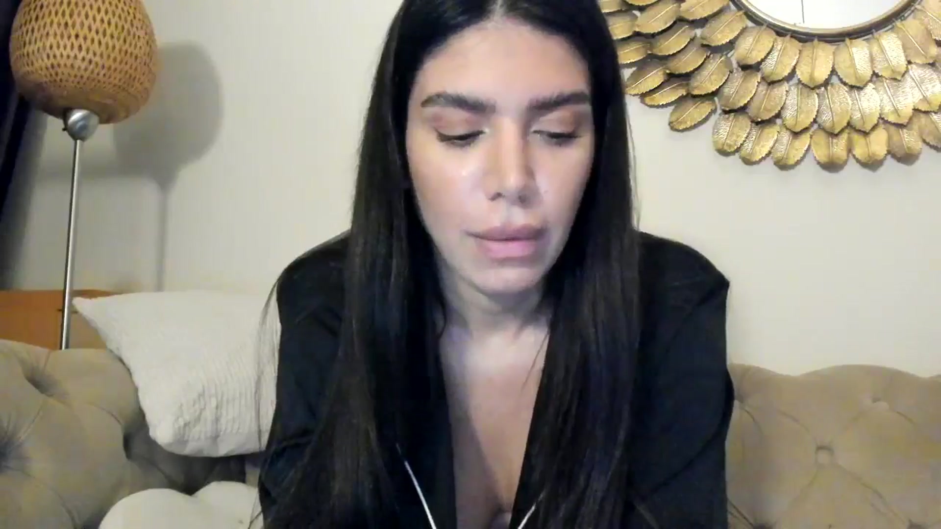 Gallery image thumbnail from SashaLopez's myfreecams stream on, 06/02/2025, 21:22 image 17 of 20