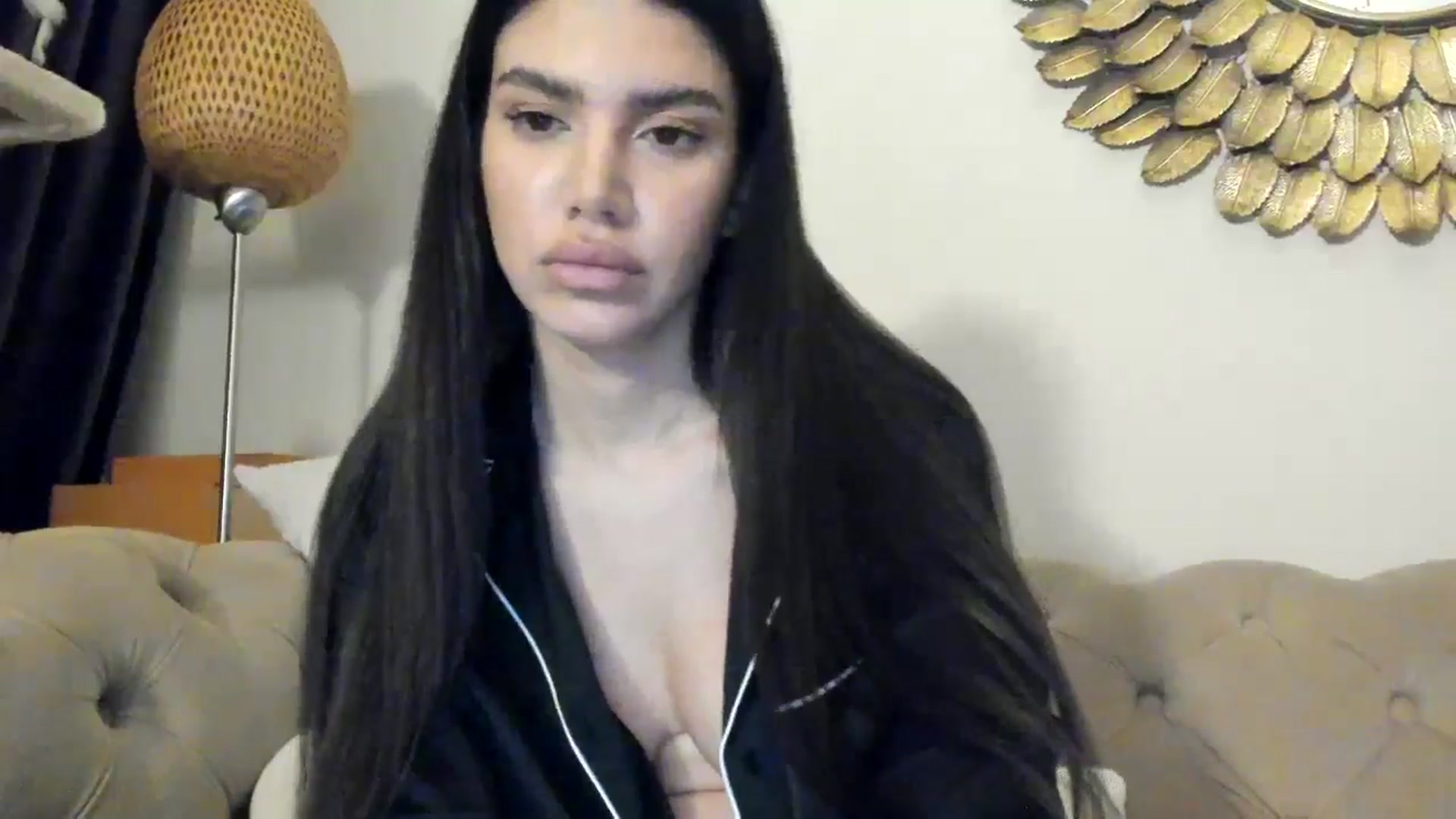 Gallery image thumbnail from SashaLopez's myfreecams stream on, 06/02/2025, 21:22 image 3 of 20