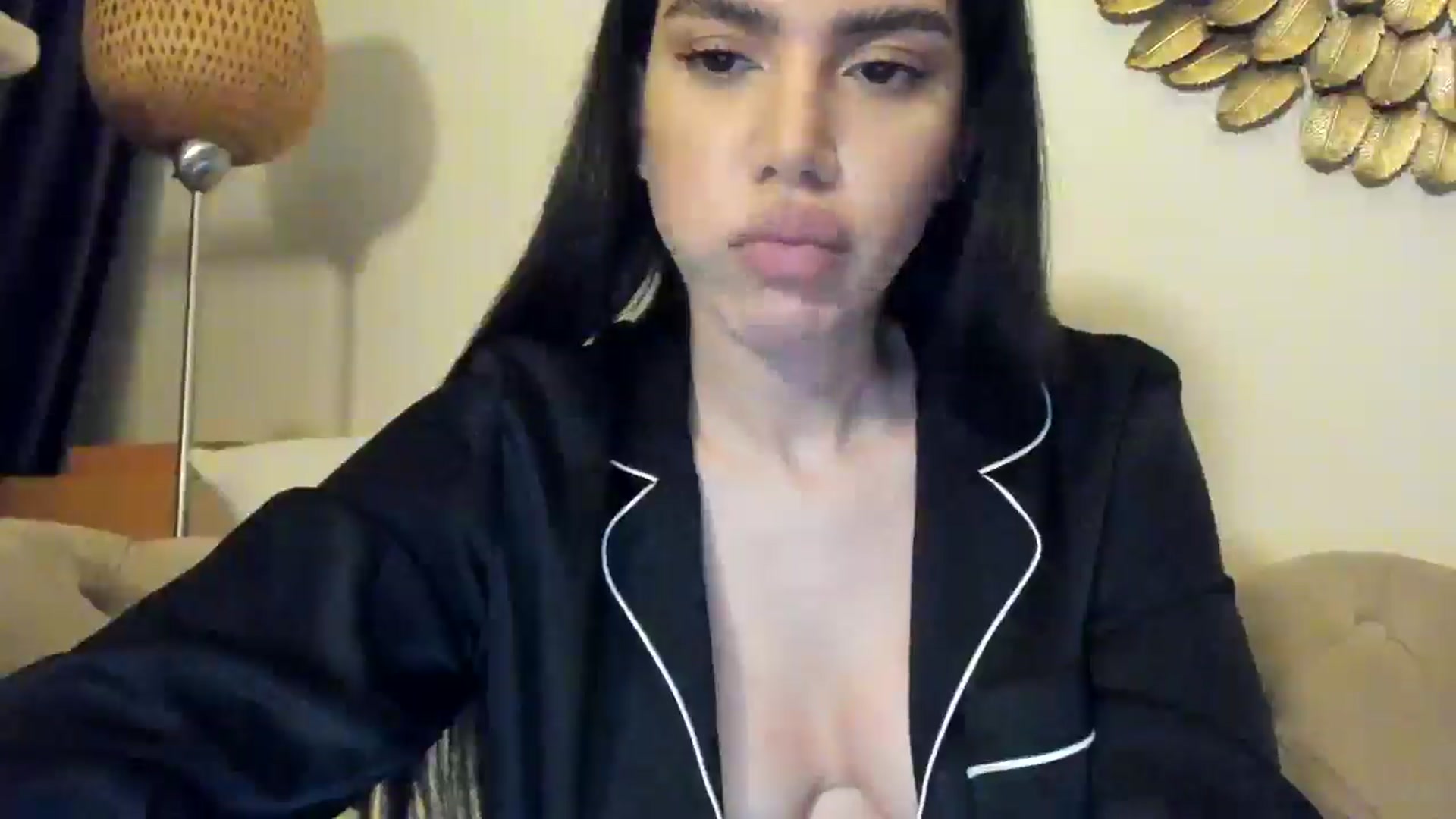 Gallery image thumbnail from SashaLopez's myfreecams stream on, 06/02/2025, 21:38 image 19 of 20