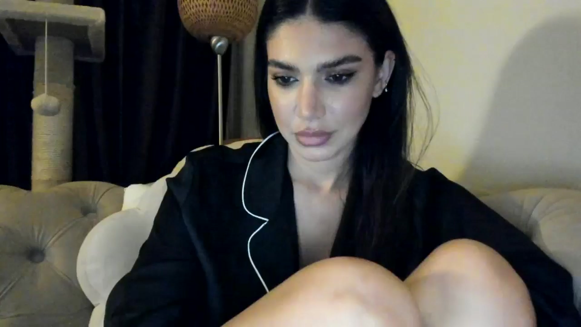 Gallery image thumbnail from SashaLopez's myfreecams stream on, 06/08/2025, 22:05 image 5 of 20