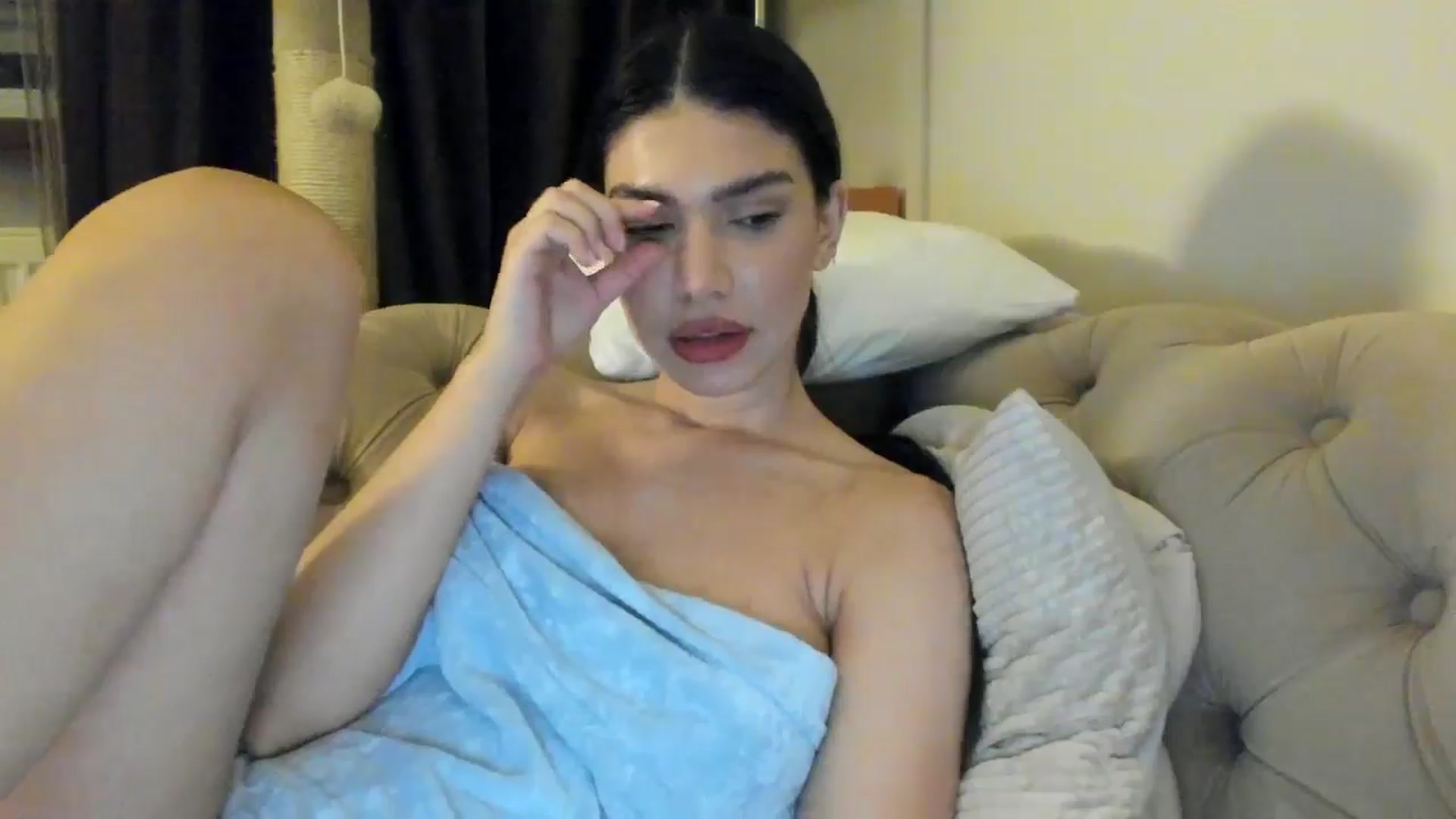 Gallery image thumbnail from SashaLopez's myfreecams stream on, 06/10/2025, 21:59 image 4 of 20