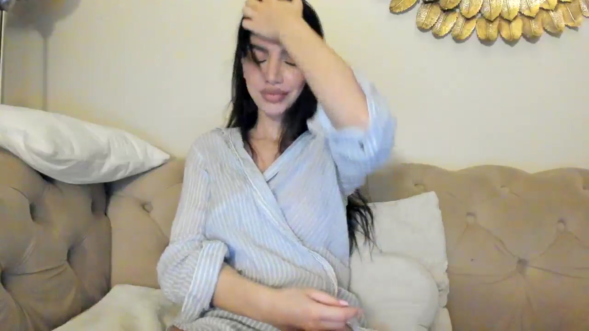 Gallery image thumbnail from SashaLopez's myfreecams stream on, 06/11/2025, 20:44 image 14 of 20
