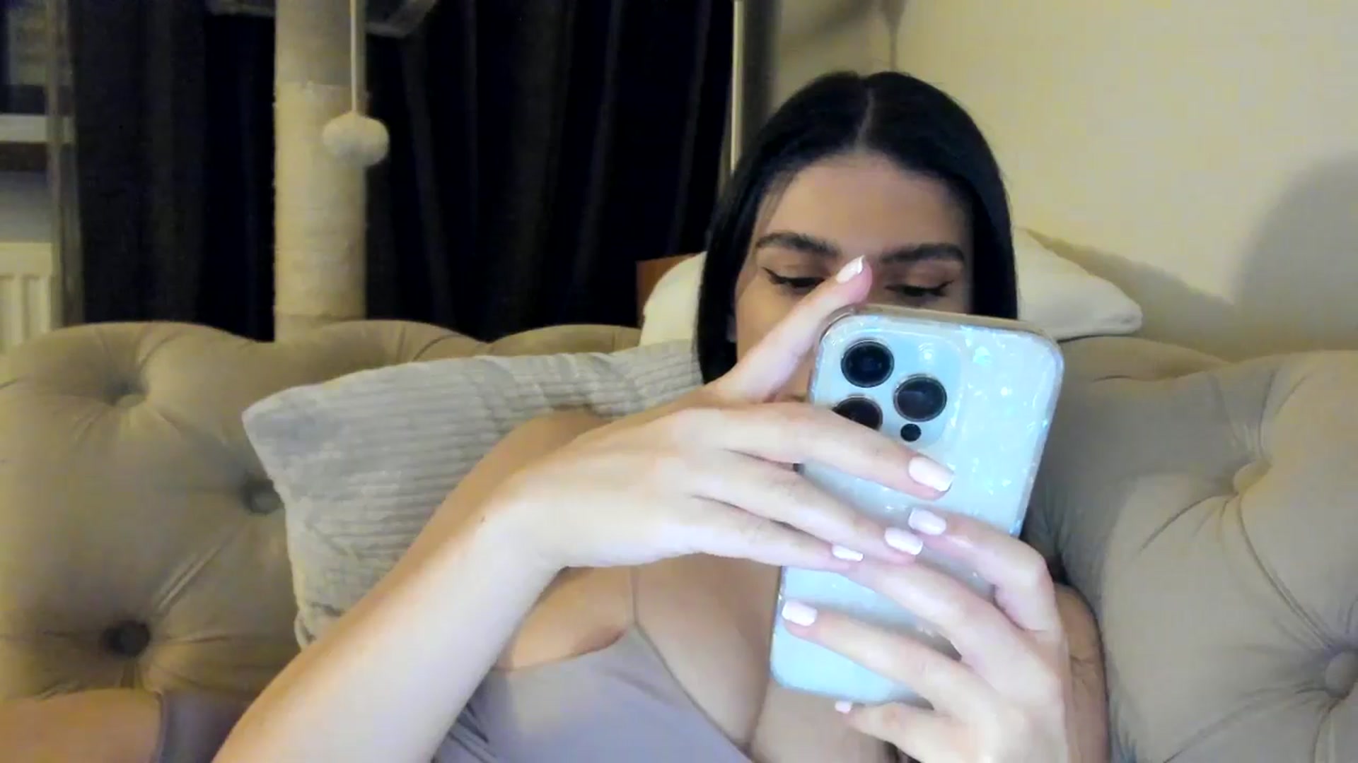 Gallery image thumbnail from SashaLopez's myfreecams stream on, 06/15/2025, 22:48 image 20 of 20