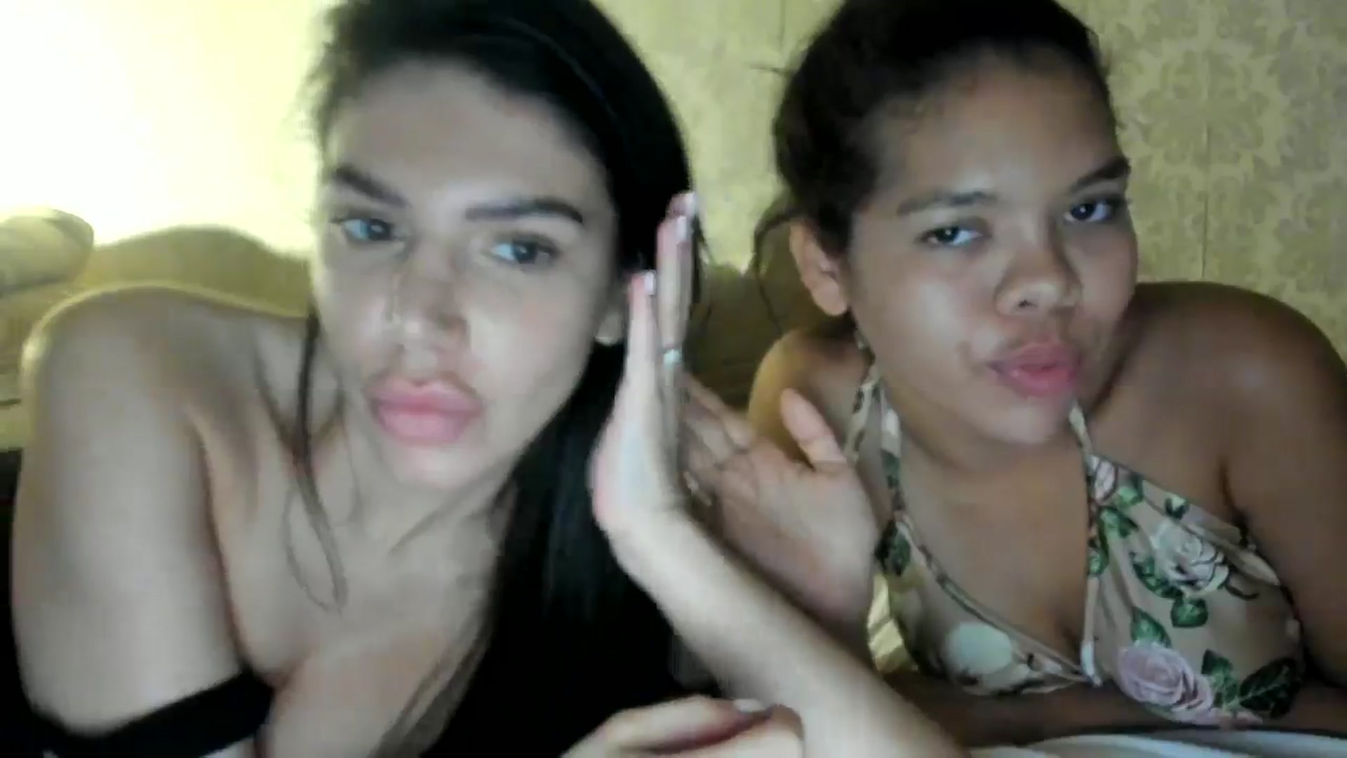 Gallery image thumbnail from SashaLopez's myfreecams stream on, 07/01/2025, 22:39 image 19 of 20