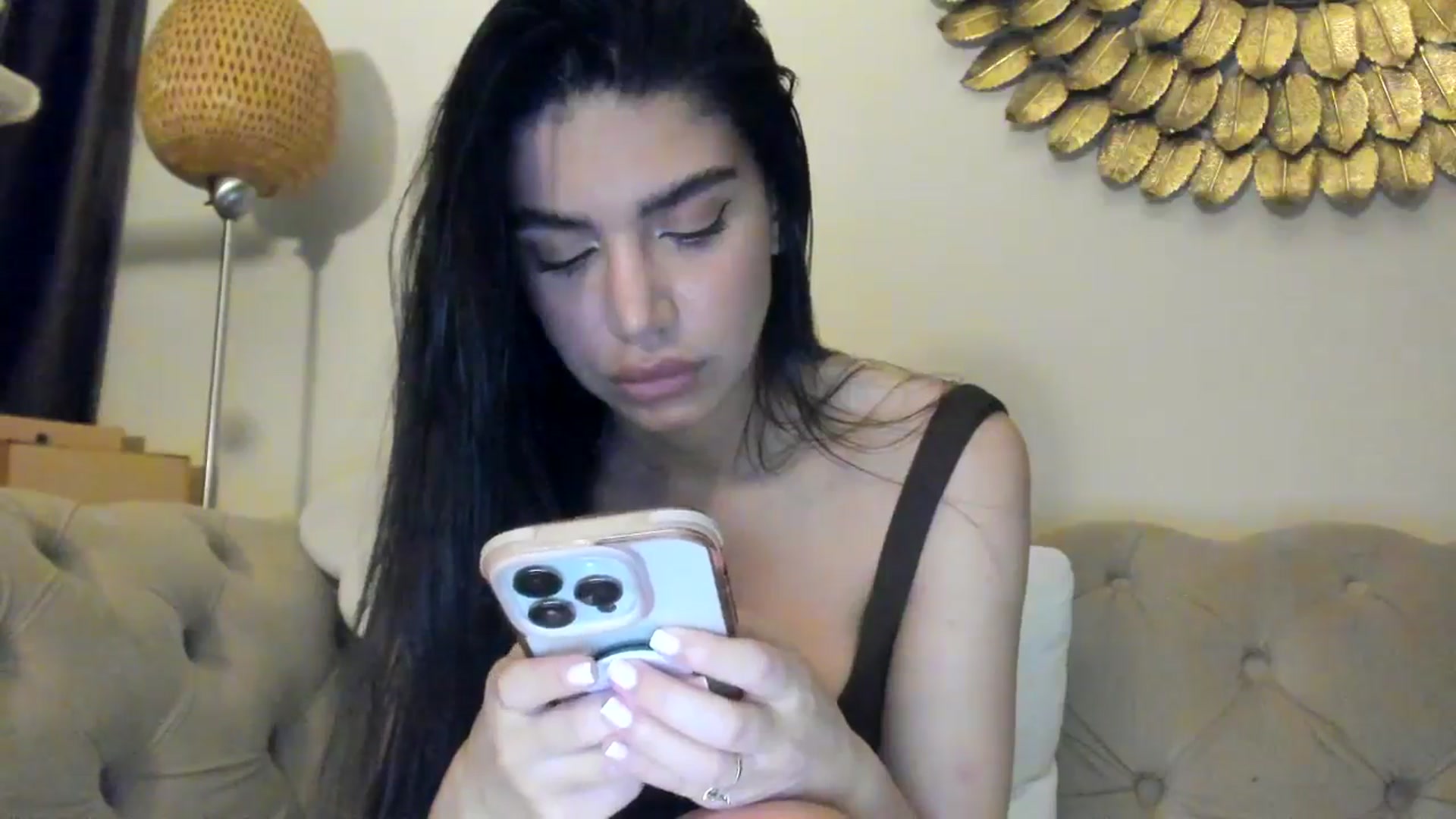 Gallery image thumbnail from SashaLopez's myfreecams stream on, 07/17/2025, 21:45 image 17 of 20