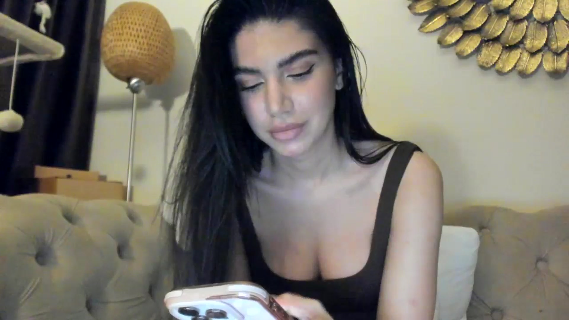 Gallery image thumbnail from SashaLopez's myfreecams stream on, 07/17/2025, 22:27 image 16 of 20