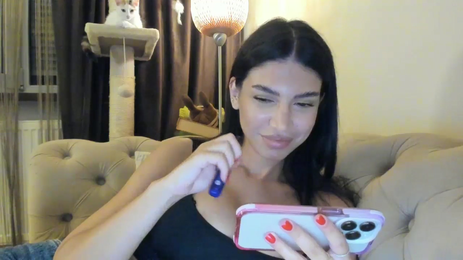 Gallery image thumbnail from SashaLopez's myfreecams stream on, 09/07/2025, 21:07 image 9 of 20