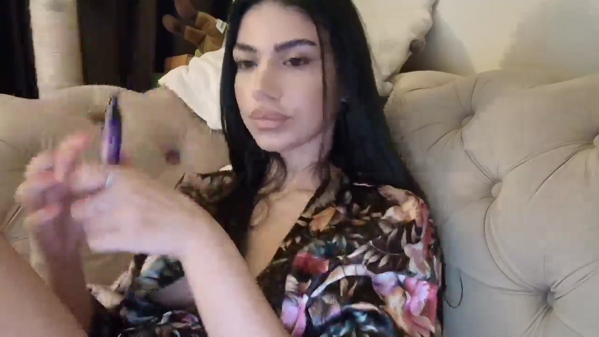 Gallery image thumbnail from SashaLopez's myfreecams stream on, 09/08/2025, 22:23 image 7 of 20