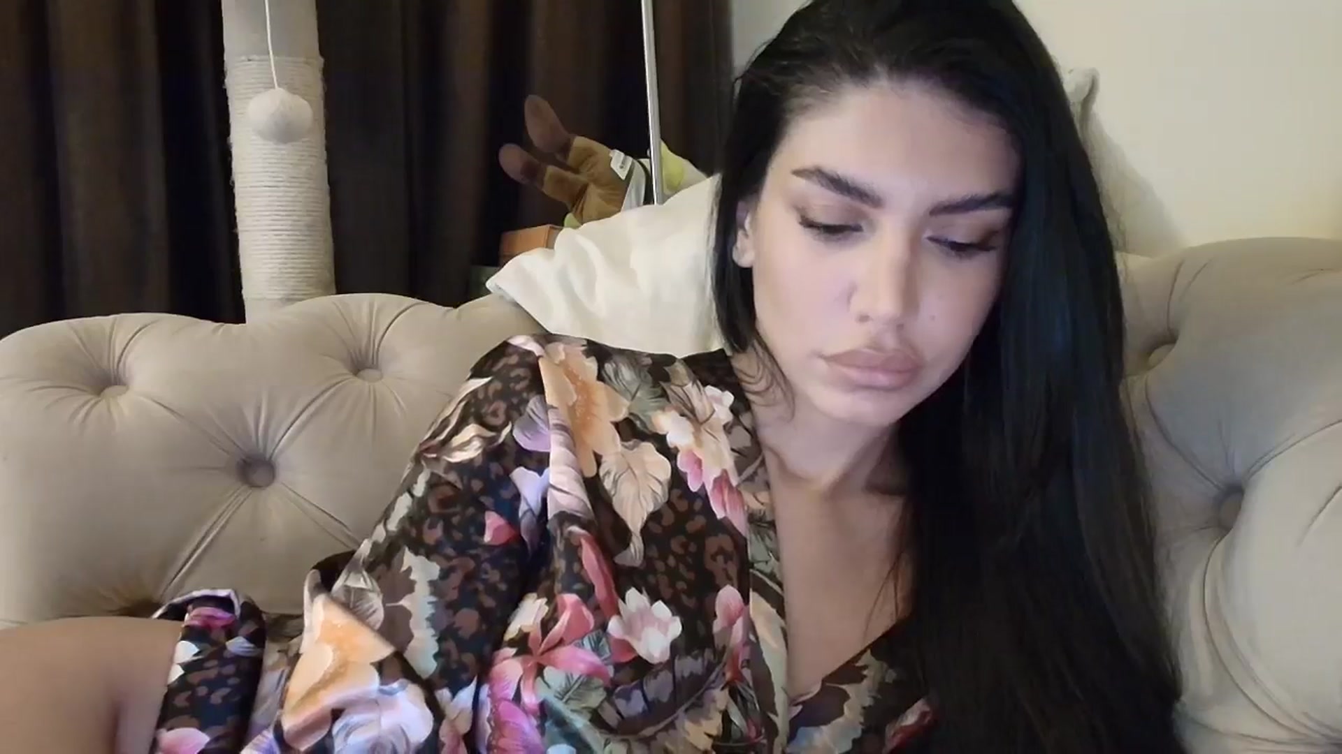 Gallery image thumbnail from SashaLopez's myfreecams stream on, 09/08/2025, 22:23 image 3 of 20