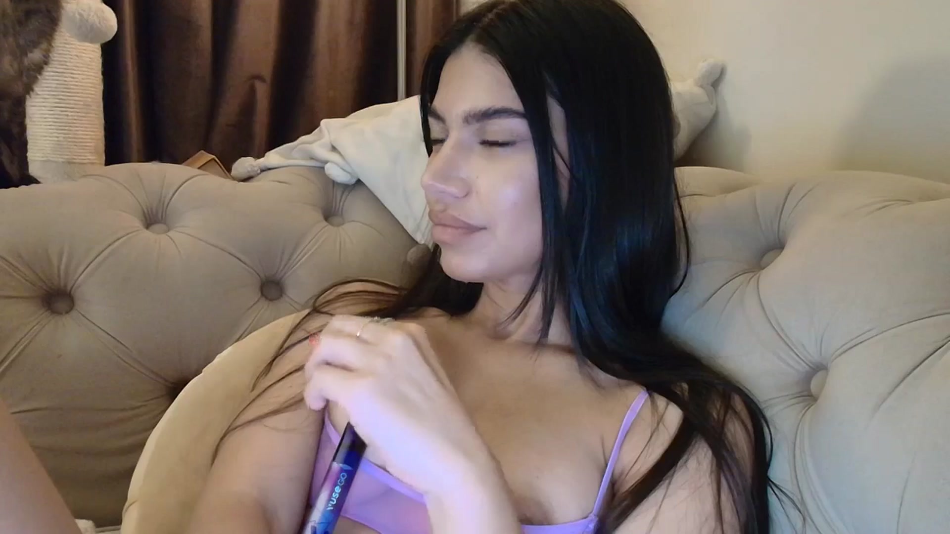 Gallery image thumbnail from SashaLopez's myfreecams stream on, 09/10/2025, 21:09 image 20 of 20