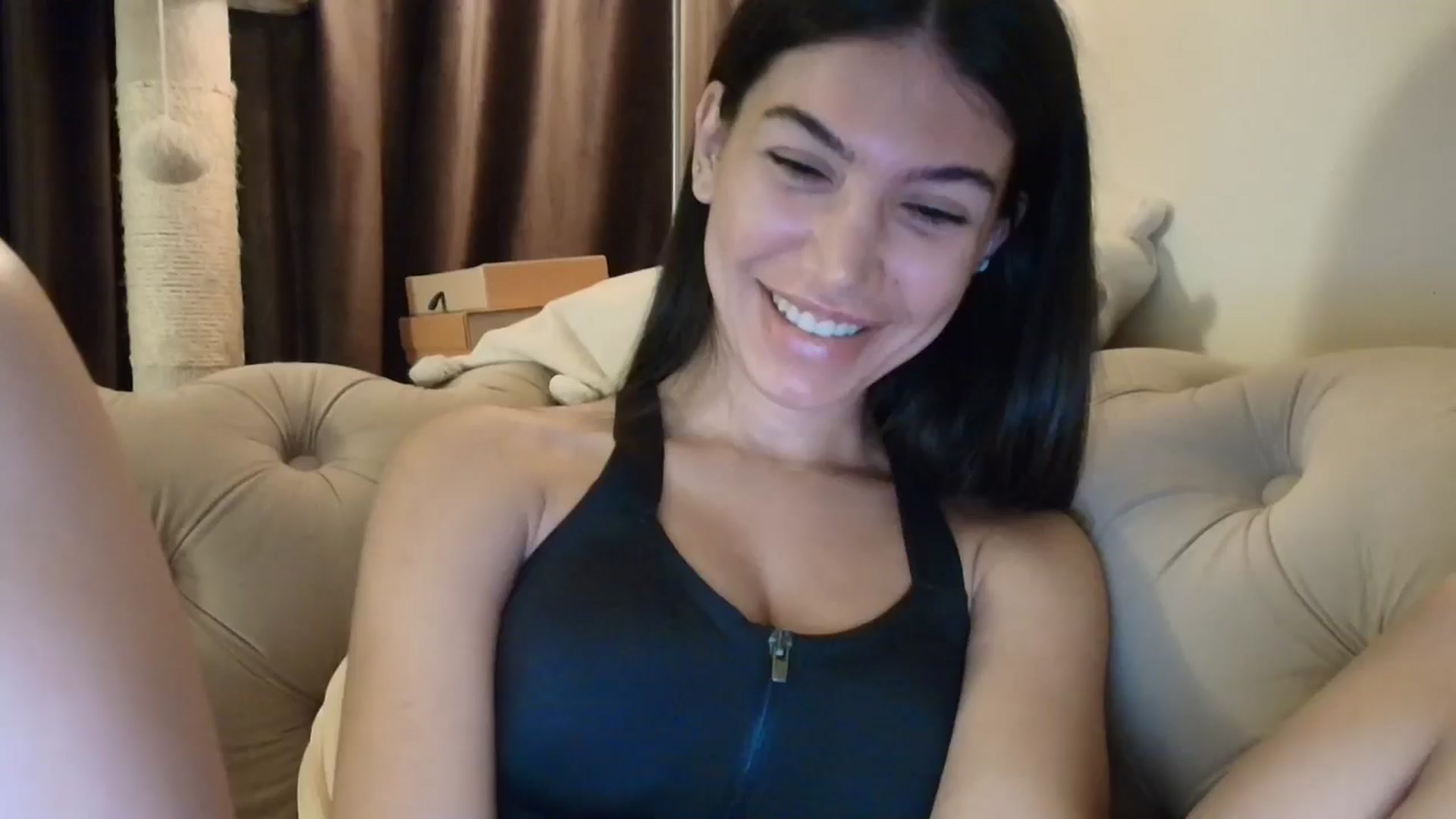 Gallery image thumbnail from SashaLopez's myfreecams stream on, 09/11/2025, 20:34 image 11 of 20