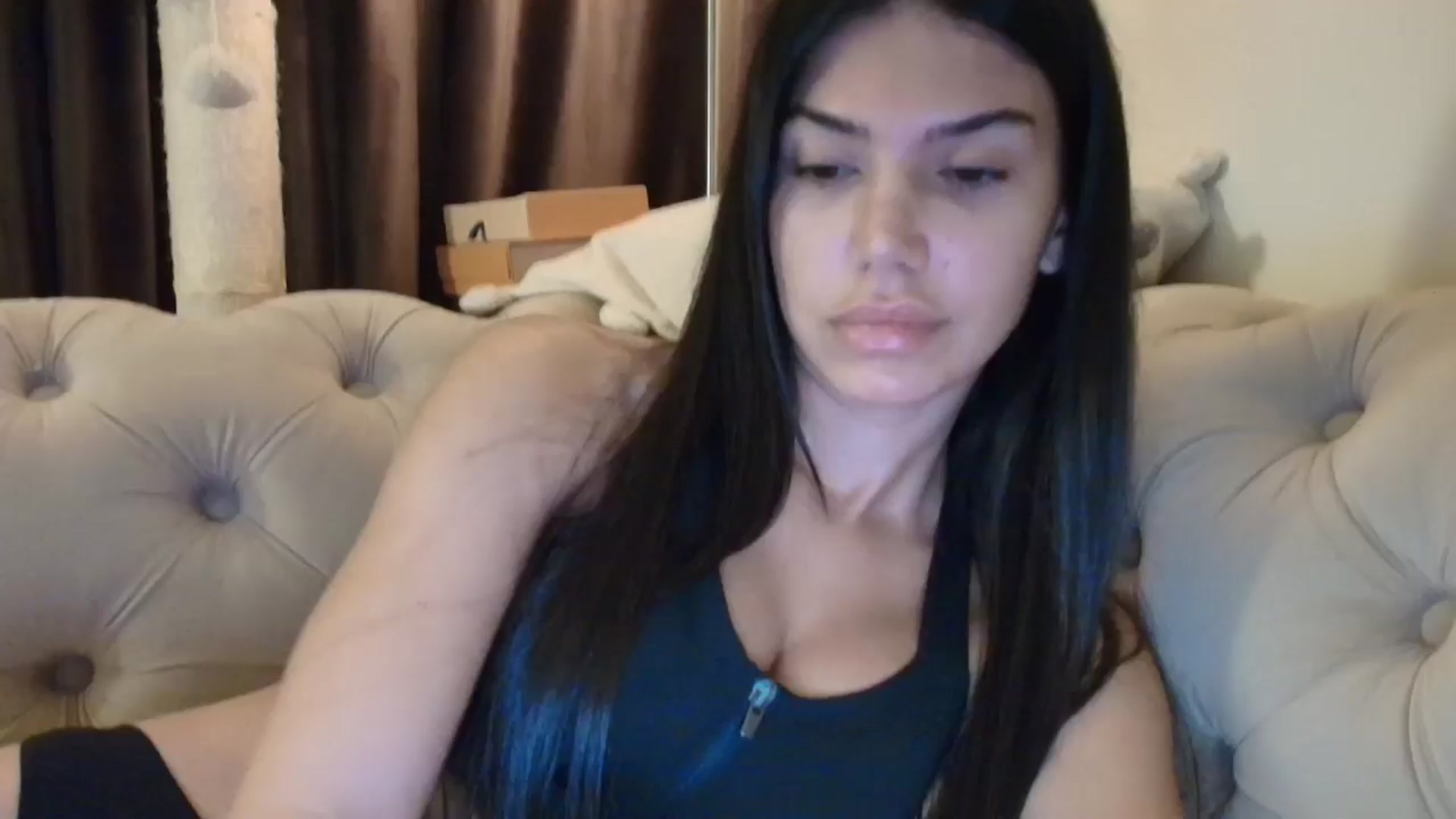 Gallery image thumbnail from SashaLopez's myfreecams stream on, 09/11/2025, 20:34 image 4 of 20