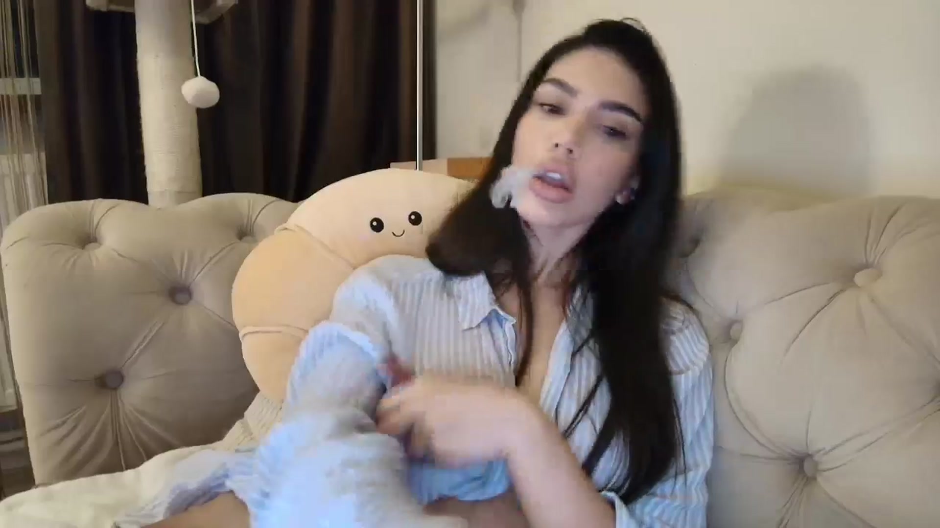 Gallery image thumbnail from SashaLopez's myfreecams stream on, 09/14/2025, 21:00 image 10 of 20