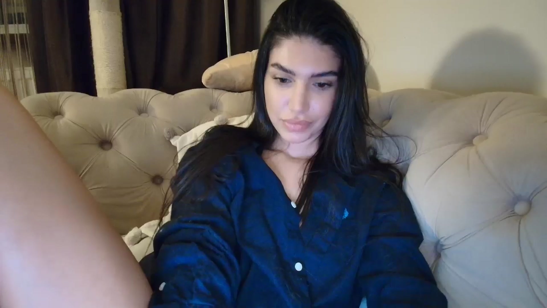 Gallery image thumbnail from SashaLopez's myfreecams stream on, 09/17/2025, 01:12 image 11 of 20