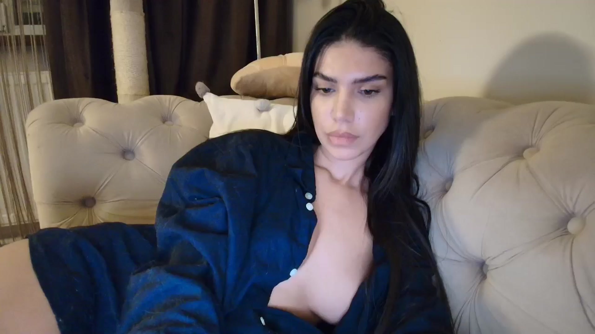 Gallery image thumbnail from SashaLopez's myfreecams stream on, 09/17/2025, 01:12 image 6 of 20
