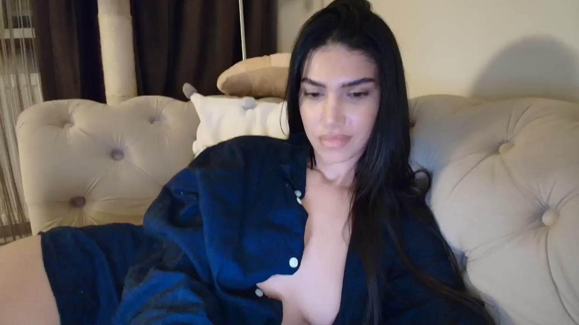 Gallery image thumbnail from SashaLopez's myfreecams stream on, 09/17/2025, 01:12 image 7 of 20
