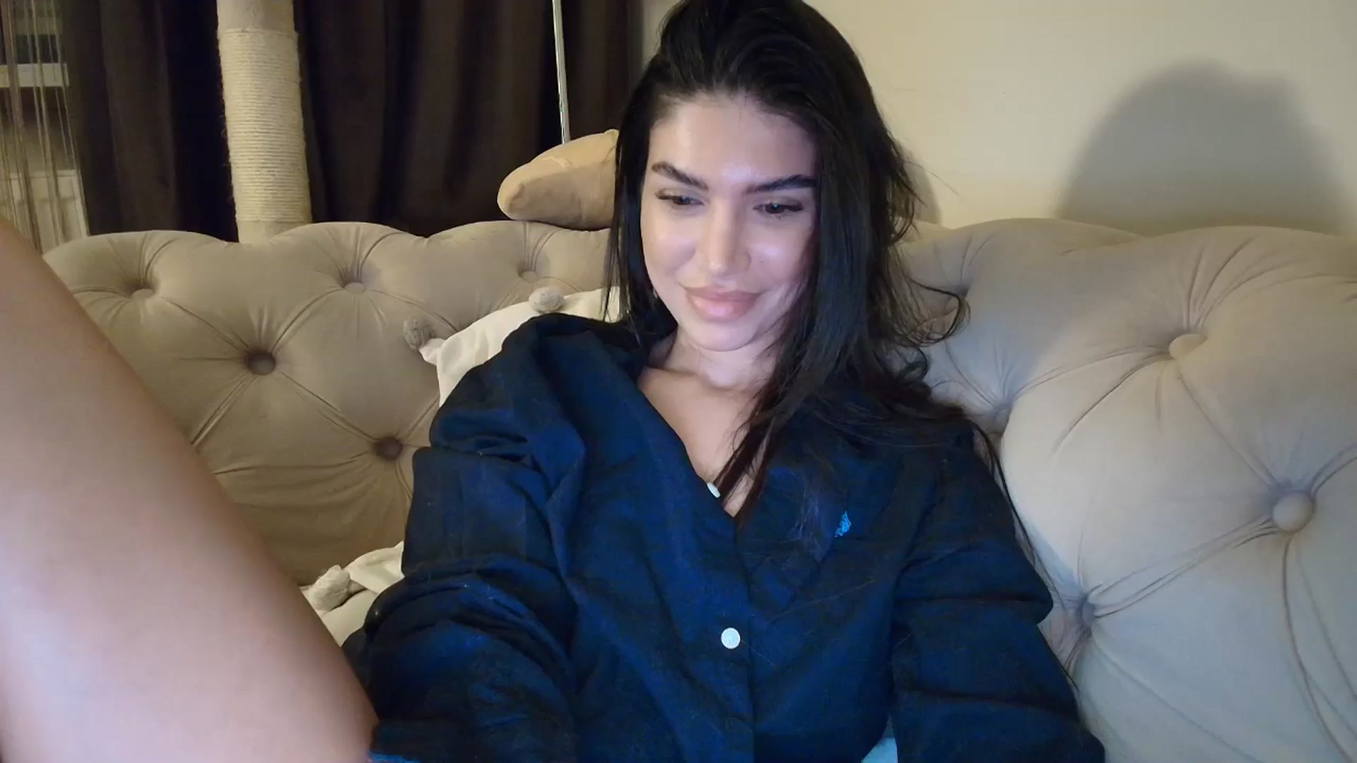 Gallery image thumbnail from SashaLopez's myfreecams stream on, 09/17/2025, 01:12 image 9 of 20