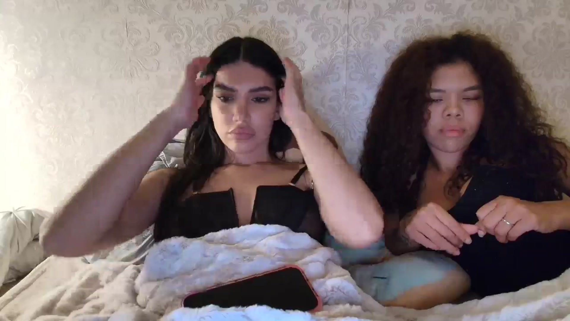Gallery image thumbnail from SashaLopez's myfreecams stream on, 09/27/2025, 21:40 image 10 of 20