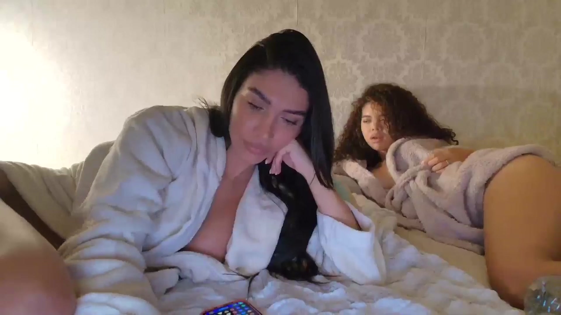 Gallery image thumbnail from SashaLopez's myfreecams stream on, 09/28/2025, 18:17 image 14 of 20