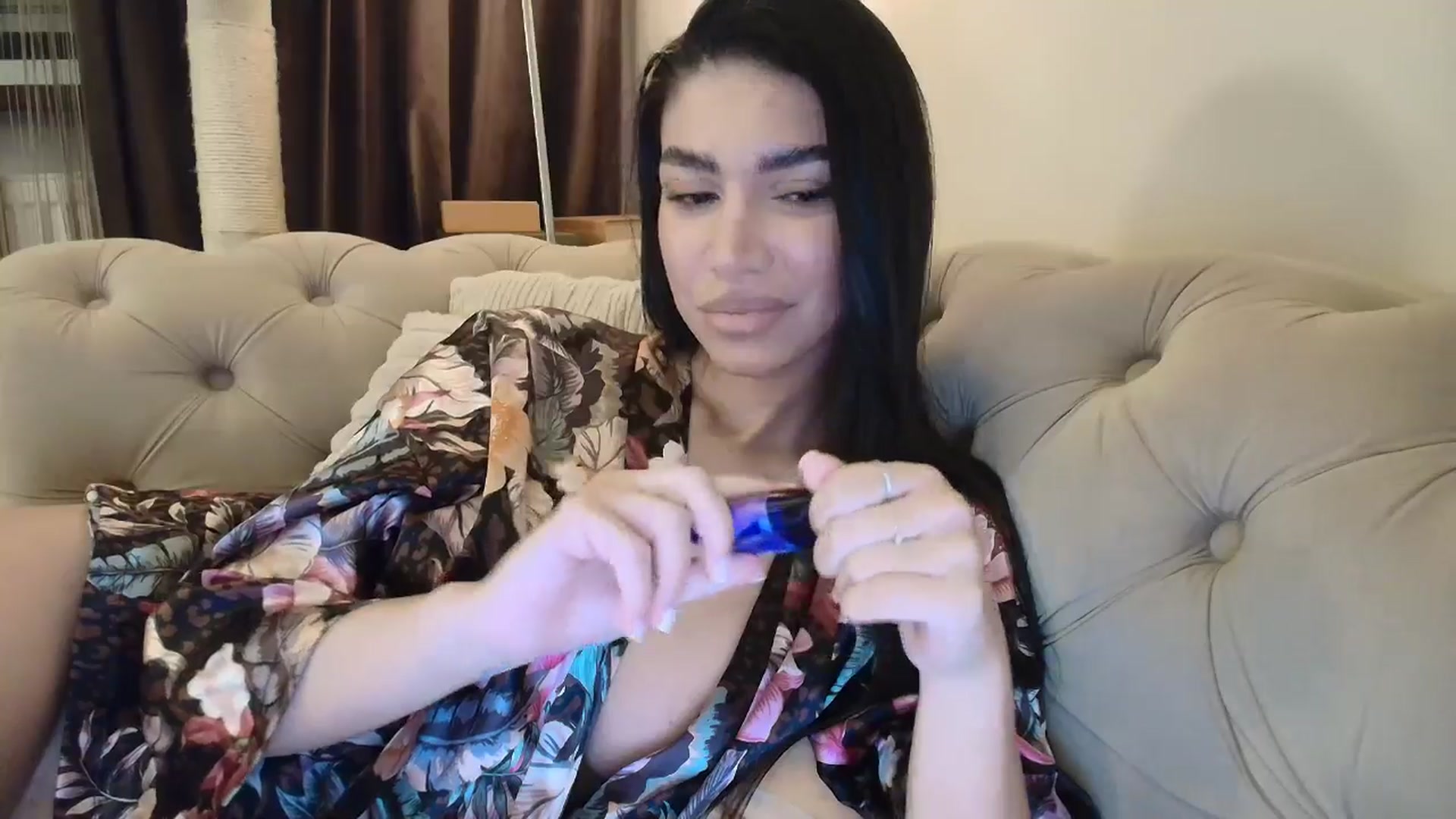Gallery image thumbnail from SashaLopez's myfreecams stream on, 10/01/2025, 21:01 image 9 of 20