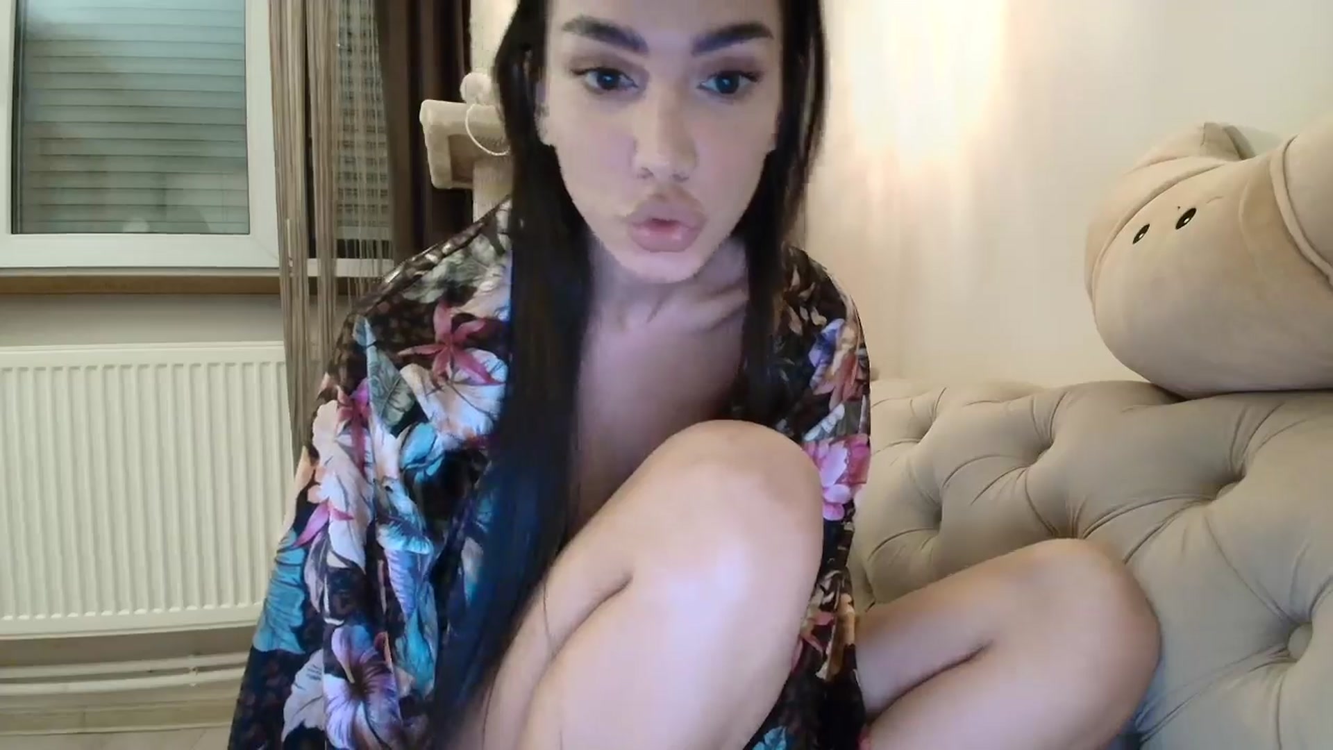 Gallery image thumbnail from SashaLopez's myfreecams stream on, 10/01/2025, 21:54 image 6 of 20