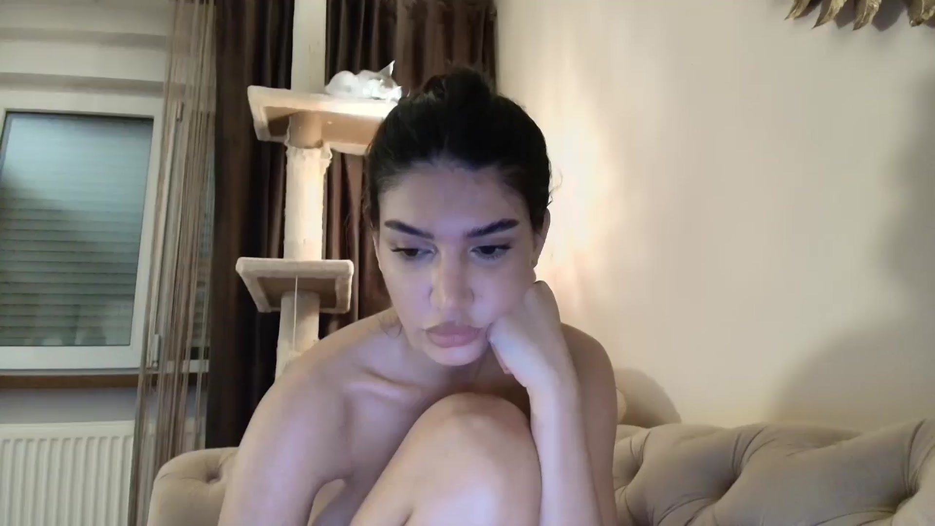 Gallery image thumbnail from SashaLopez's myfreecams stream on, 10/04/2025, 22:49 image 1 of 20