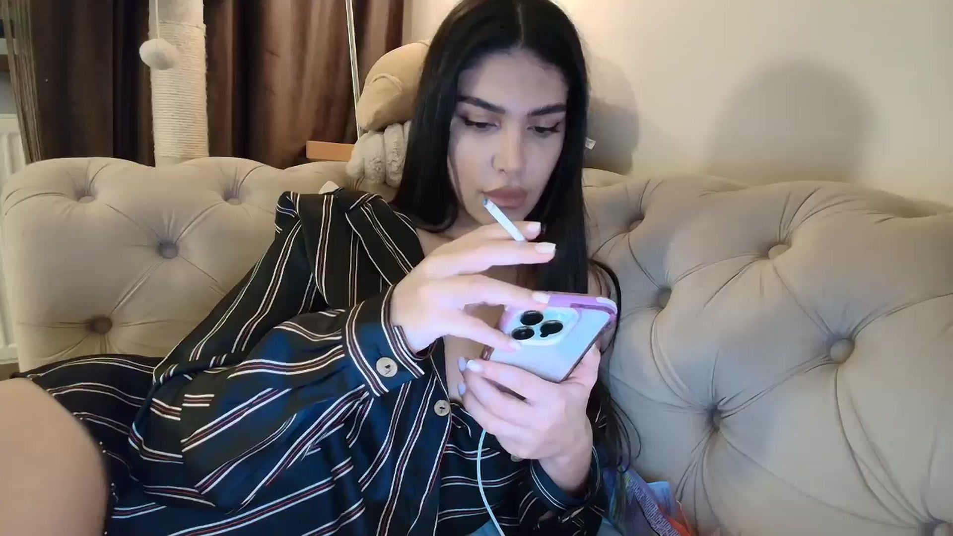 Gallery image thumbnail from SashaLopez's myfreecams stream on, 10/09/2025, 20:50 image 2 of 20