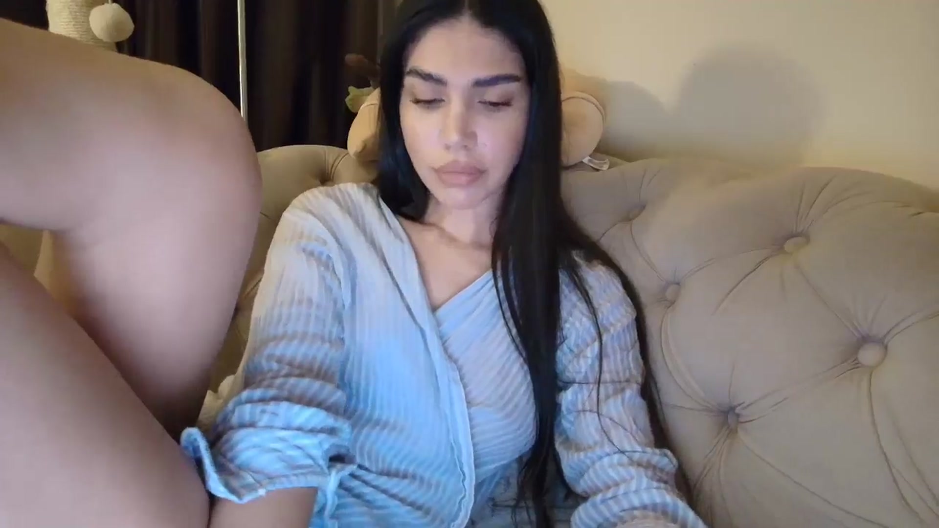 Gallery image thumbnail from SashaLopez's myfreecams stream on, 10/24/2025, 22:27 image 8 of 20