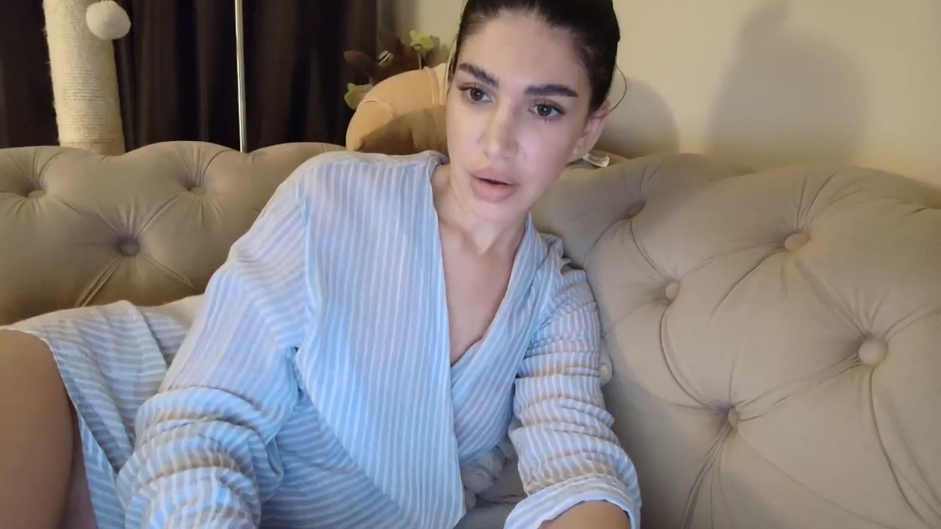 Gallery image thumbnail from SashaLopez's myfreecams stream on, 10/24/2025, 22:27 image 20 of 20