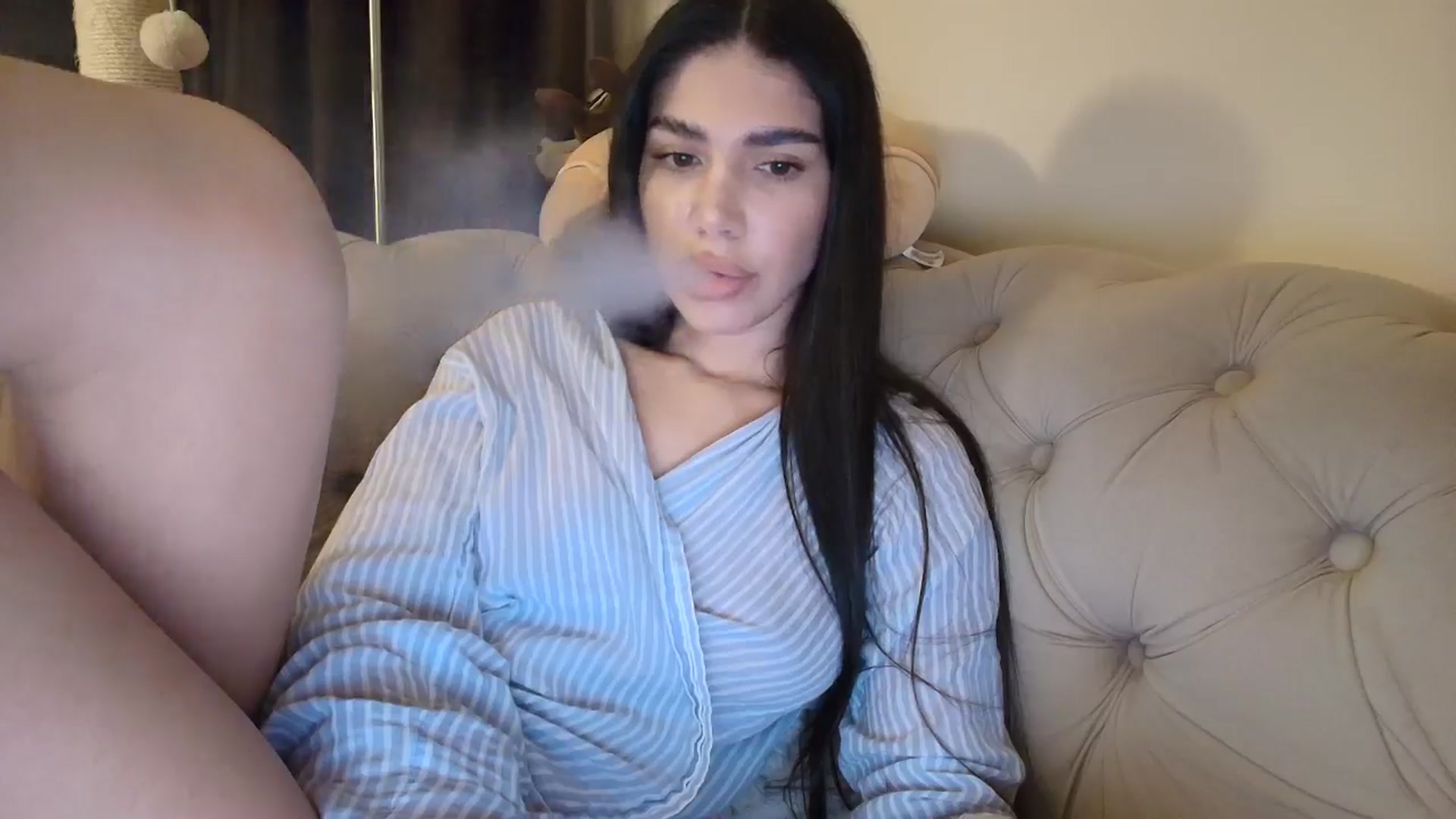 Gallery image thumbnail from SashaLopez's myfreecams stream on, 10/24/2025, 22:27 image 14 of 20