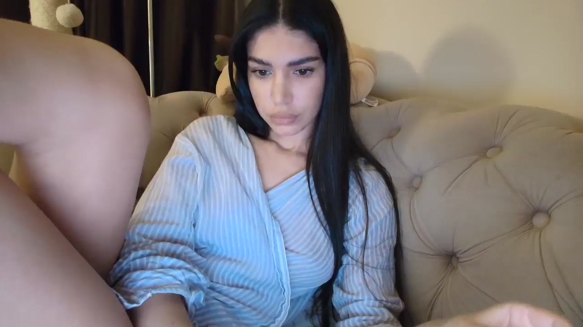 Gallery image thumbnail from SashaLopez's myfreecams stream on, 10/24/2025, 22:27 image 11 of 20
