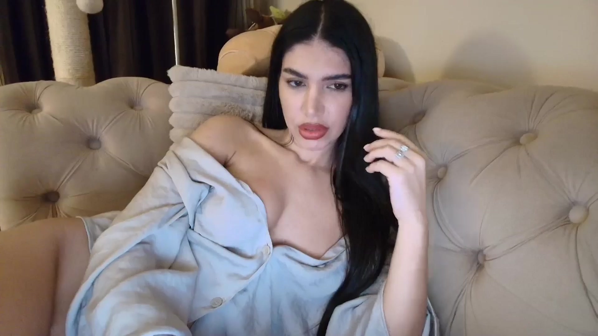 Gallery image thumbnail from SashaLopez's myfreecams stream on, 11/03/2025, 24:42 image 7 of 20