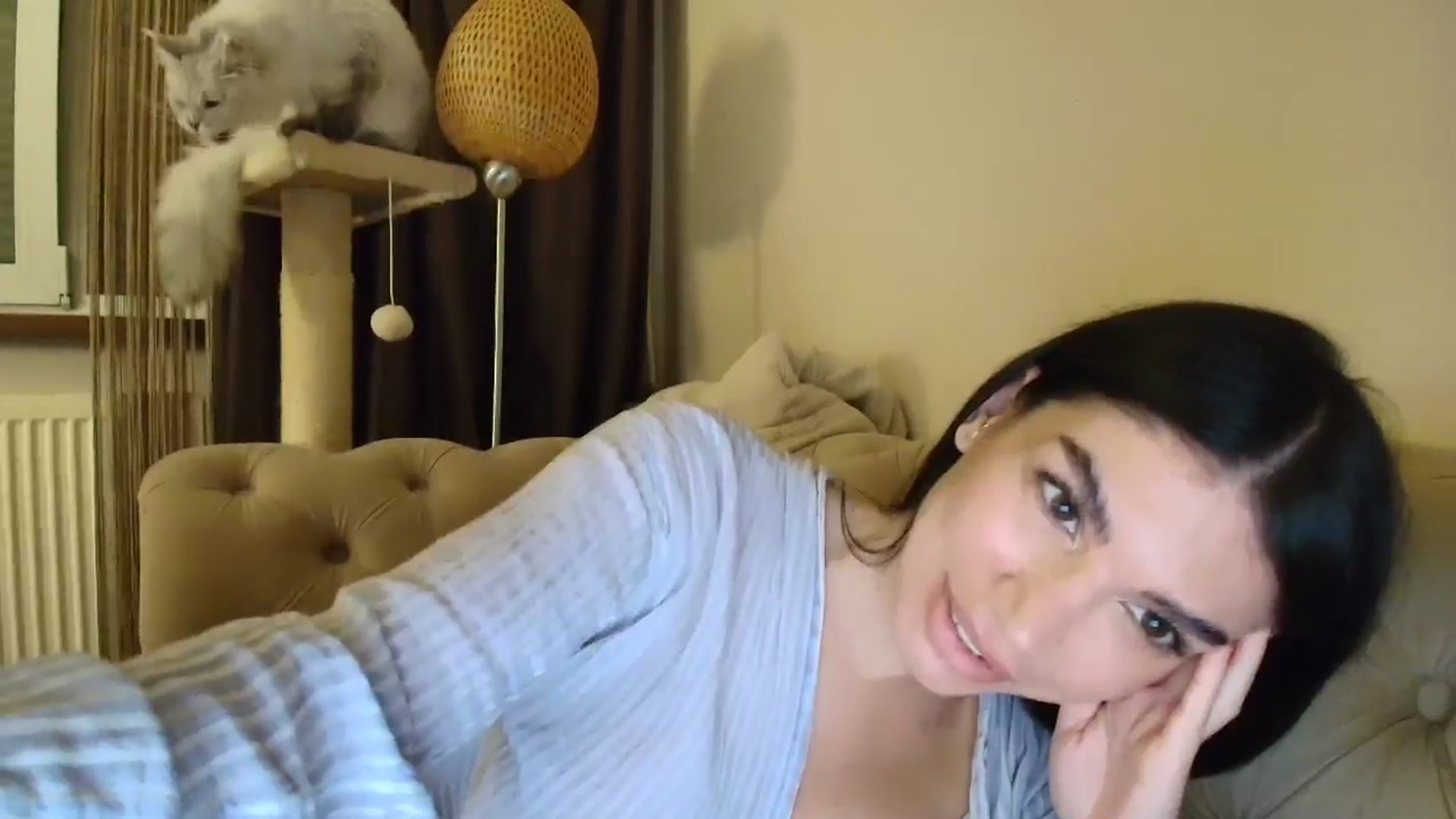 Gallery image thumbnail from SashaLopez's myfreecams stream on, 11/17/2025, 24:15 image 15 of 20