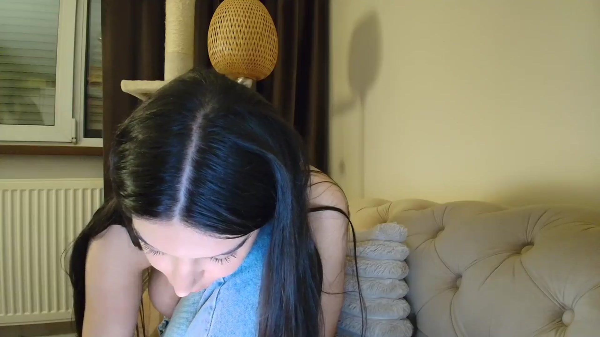 Gallery image thumbnail from SashaLopez's myfreecams stream on, 12/22/2025, 24:38 image 10 of 20