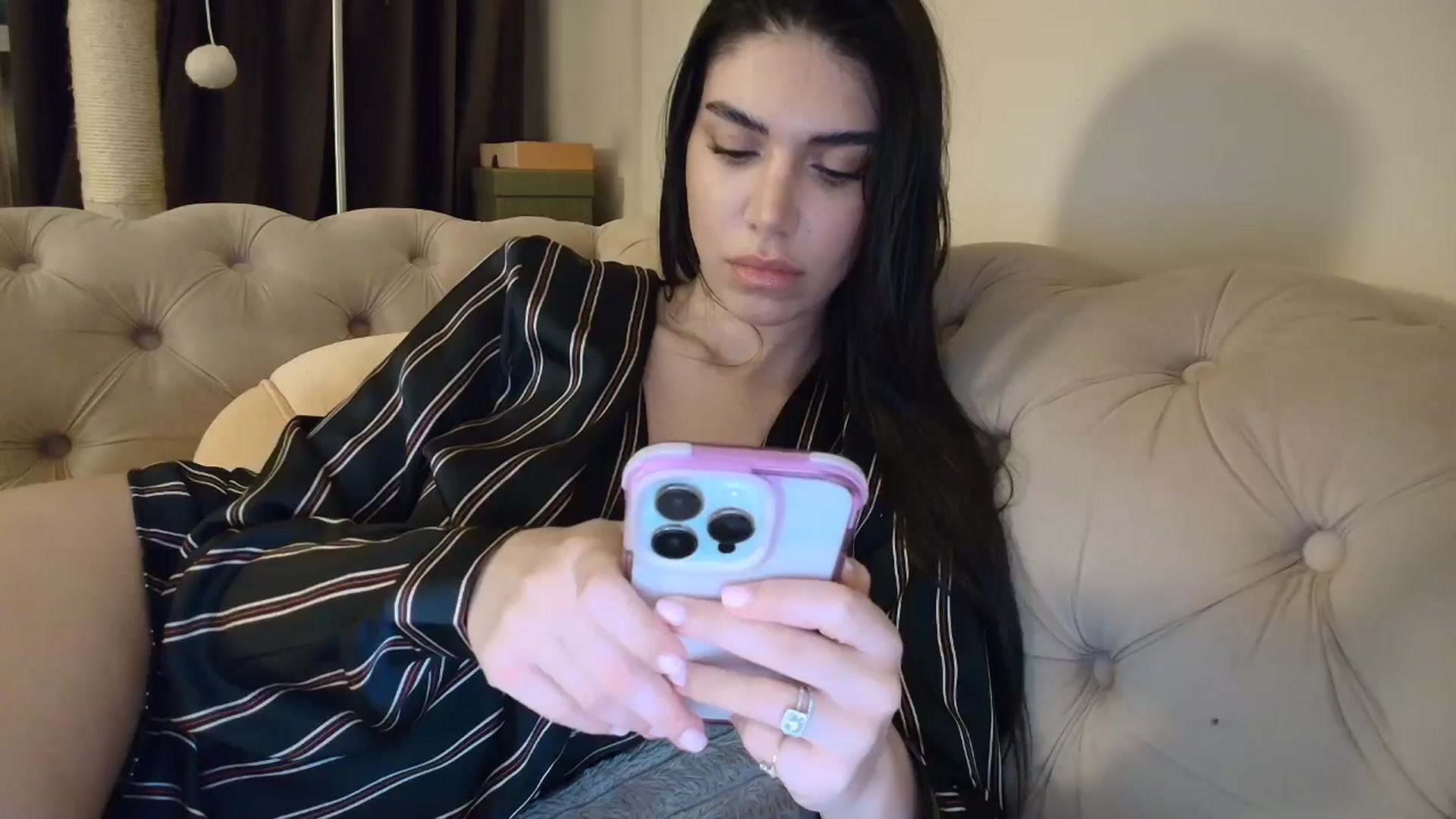 Gallery image thumbnail from SashaLopez's myfreecams stream on, 01/11/2026, 24:12 image 19 of 20
