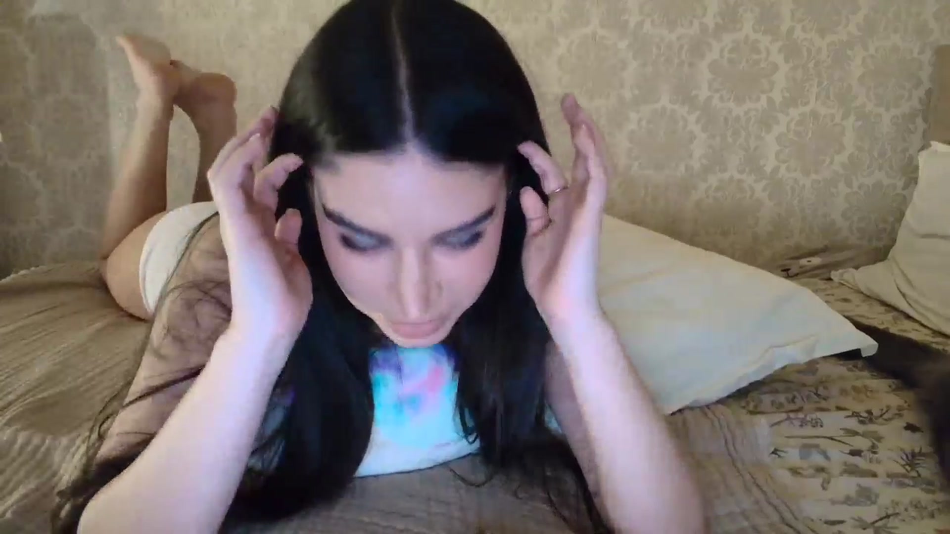 Gallery image thumbnail from SashaLopez's myfreecams stream on, 03/12/2026, 24:13 image 2 of 20