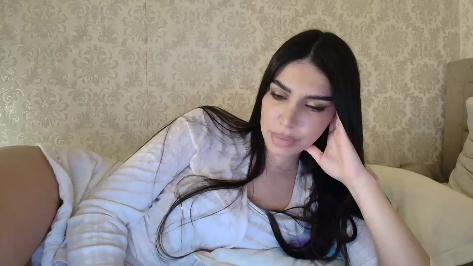 Gallery image thumbnail from SashaLopez's myfreecams stream on, 03/13/2026, 24:08 image 11 of 20