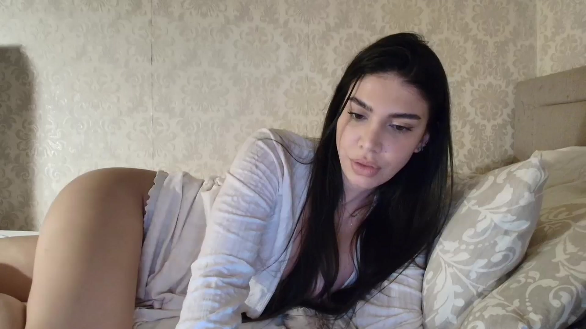 Gallery image thumbnail from SashaLopez's myfreecams stream on, 03/22/2026, 23:47 image 10 of 20