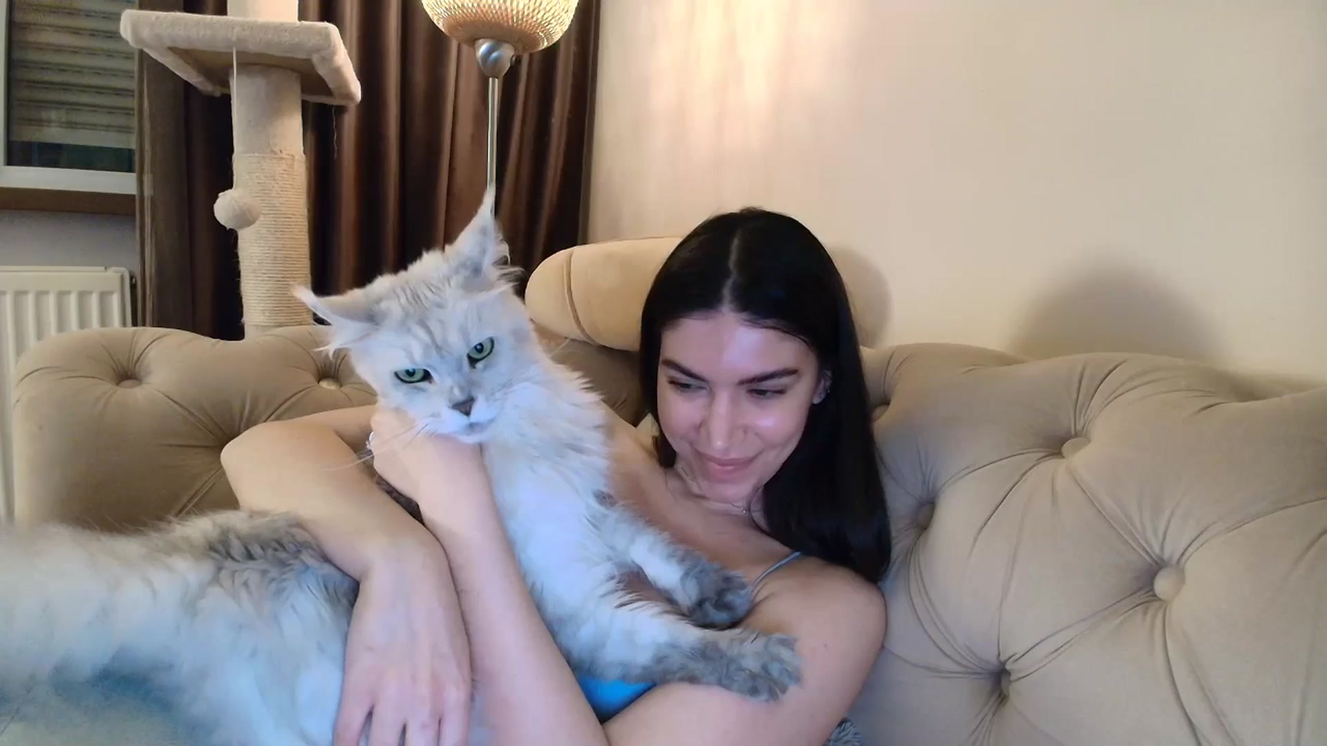 Gallery image thumbnail from SashaLopez's myfreecams stream on, 04/18/2026, 23:19 image 12 of 20