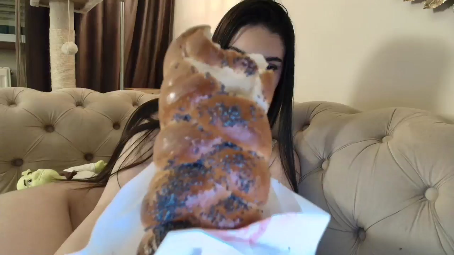 Gallery image thumbnail from SashaLopez's myfreecams stream on, 04/22/2026, 23:53 image 8 of 20