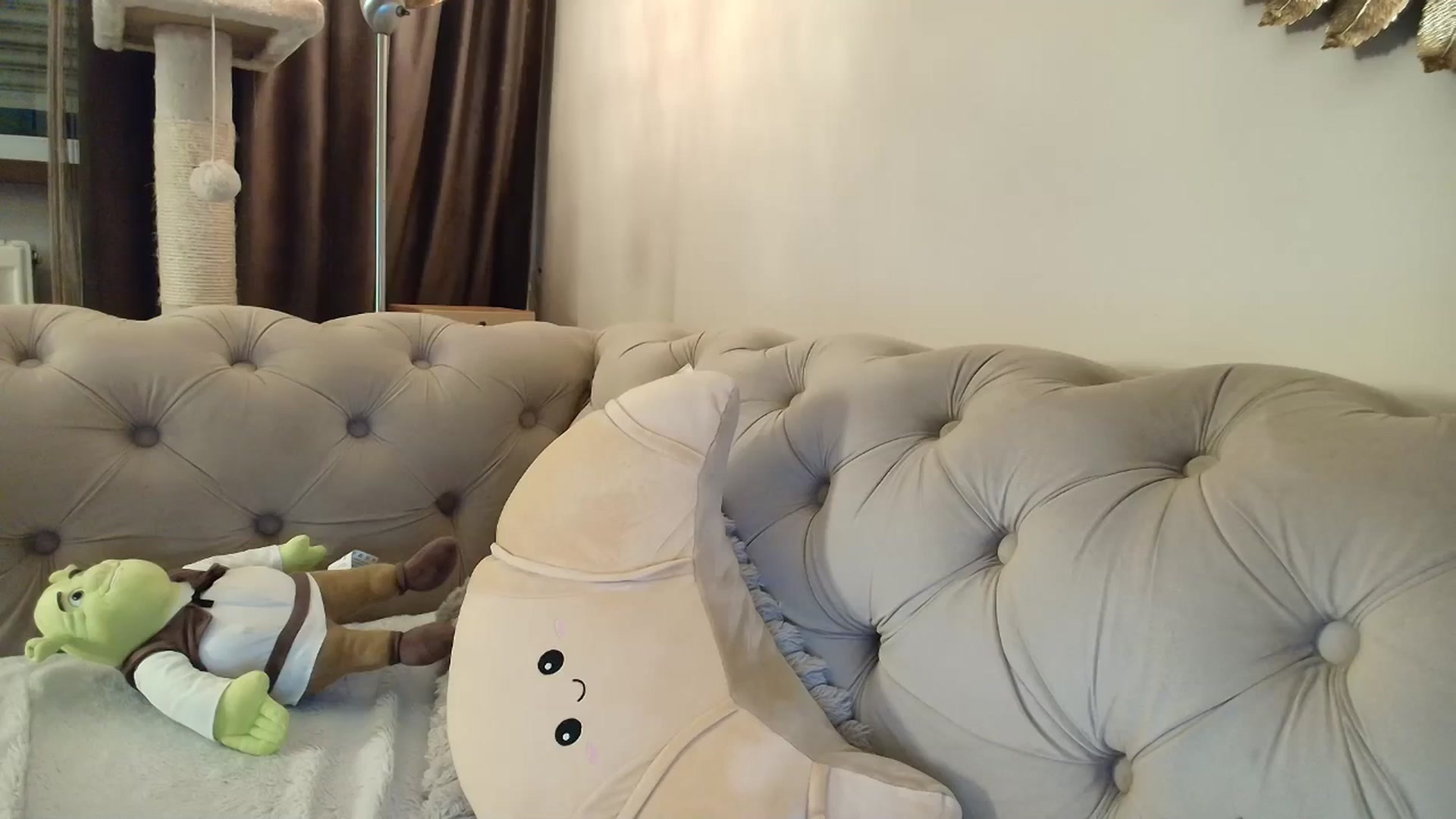 Gallery image thumbnail from SashaLopez's myfreecams stream on, 04/22/2026, 23:53 image 9 of 20
