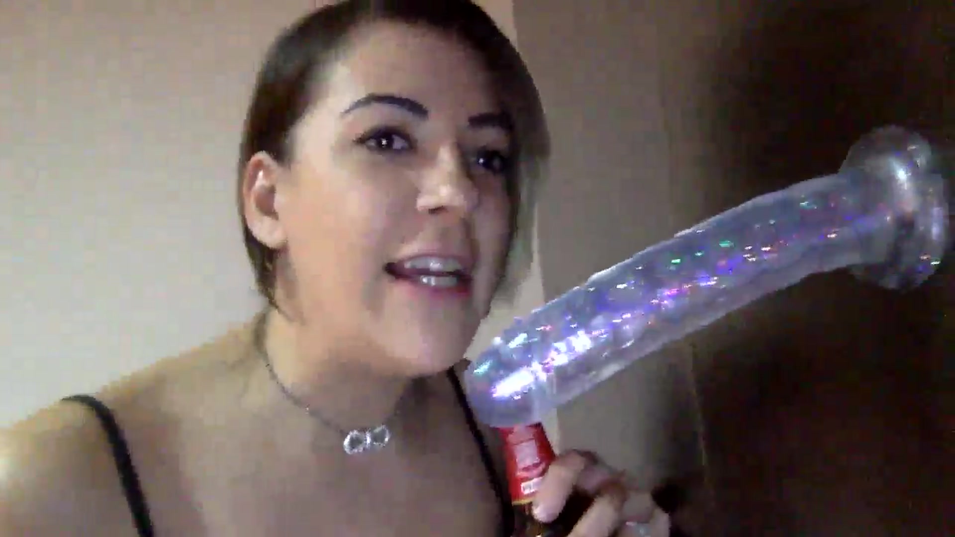 Gallery image thumbnail from SashaSavageX5's myfreecams stream on, 02/11/2026, 12:34 image 19 of 20