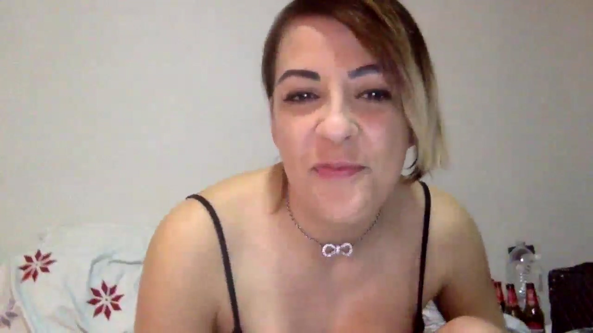 Gallery image thumbnail from SashaSavageX5's myfreecams stream on, 02/11/2026, 12:34 image 15 of 20