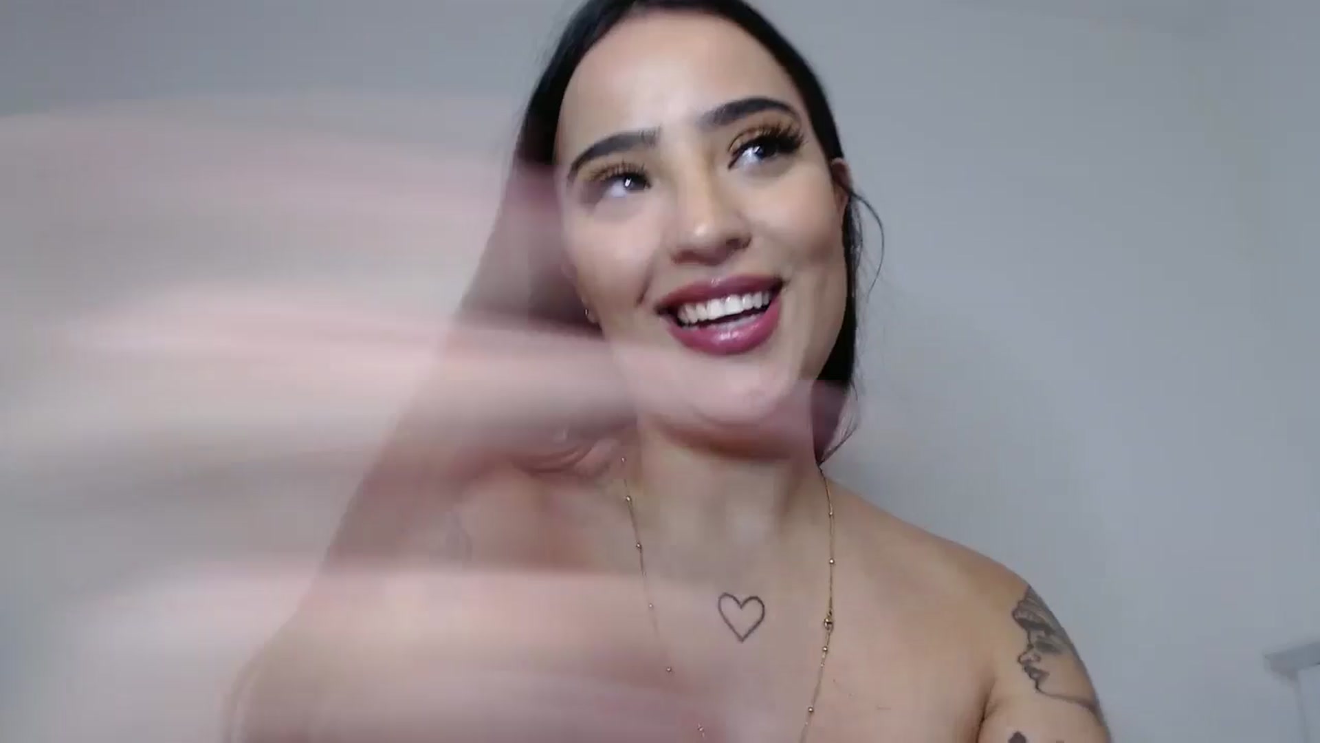 Gallery image thumbnail from SashaSwan's myfreecams stream on, 06/07/2024, 03:31 image 3 of 20