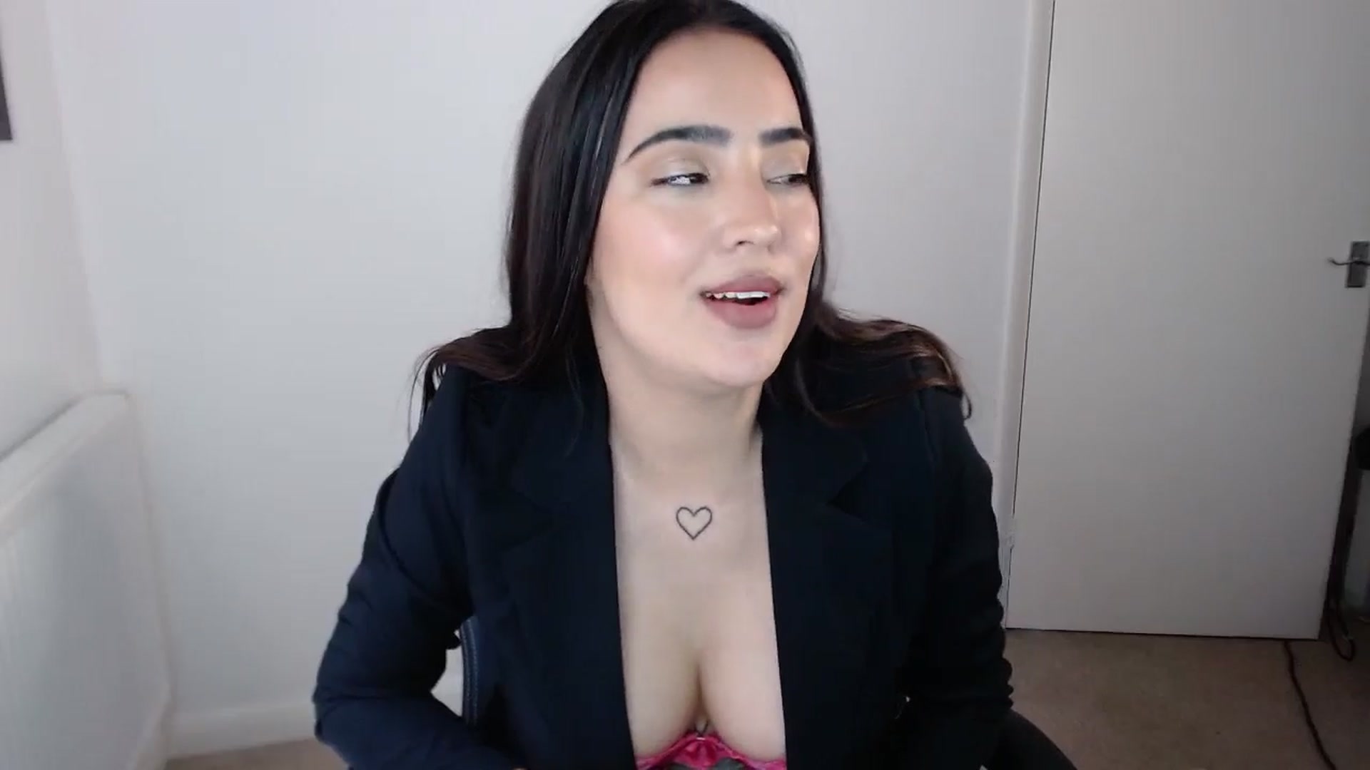 Gallery image thumbnail from SashaSwan's myfreecams stream on, 07/24/2024, 11:11 image 7 of 20