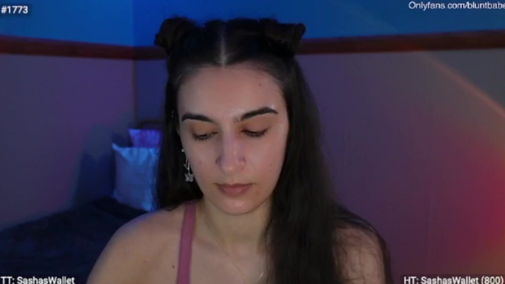 Gallery image thumbnail from SashaSwitch's myfreecams stream on, 06/17/2024, 04:04 image 5 of 20