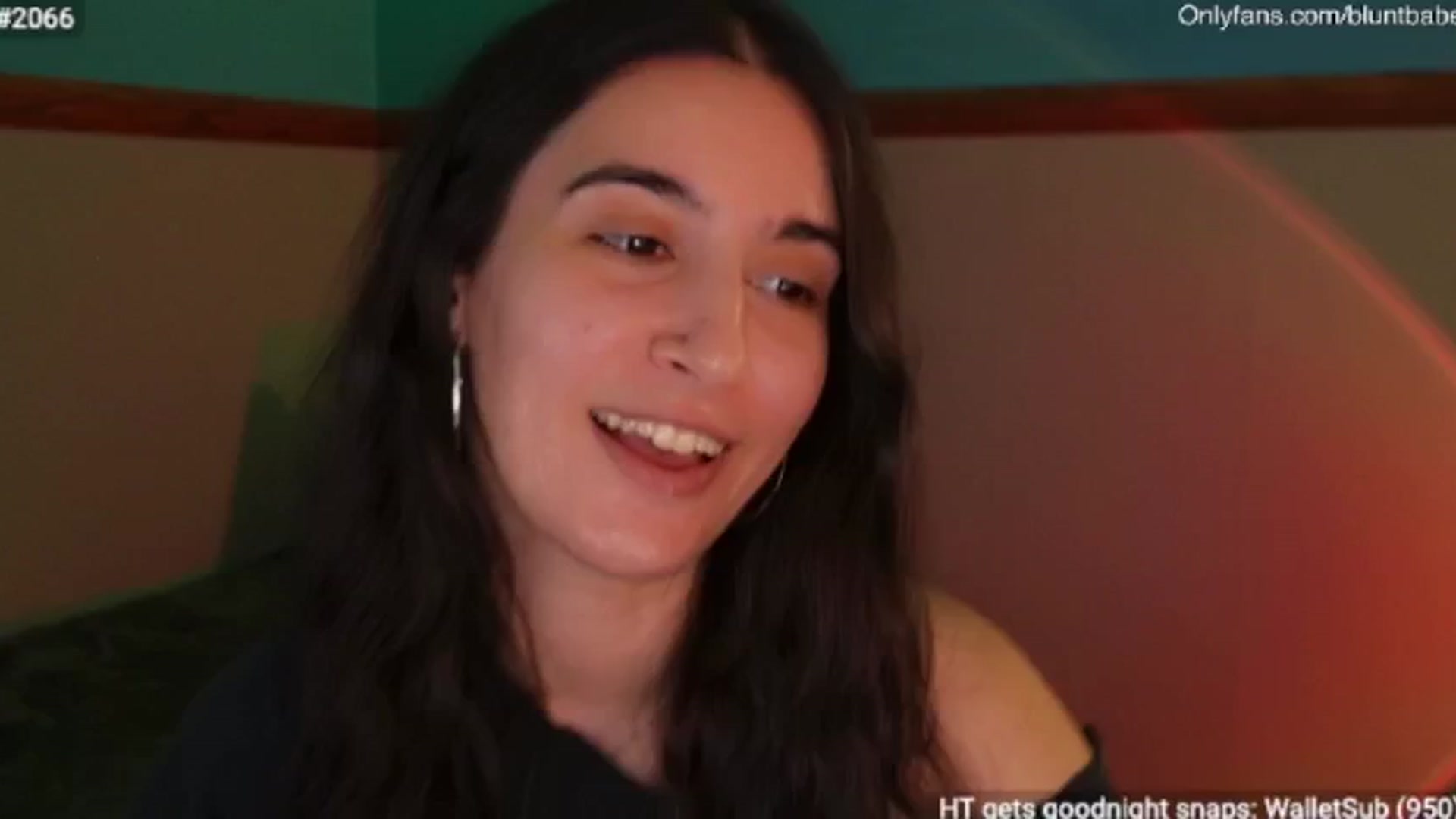 Gallery image thumbnail from SashaSwitch's myfreecams stream on, 07/08/2024, 04:33 image 10 of 20